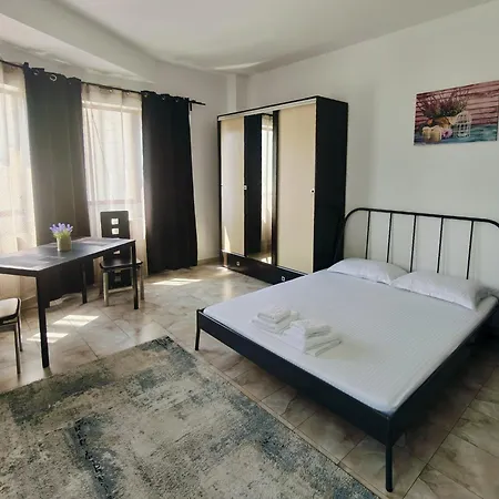 Appartamento Old Town Cozy Smardan - Pumo *