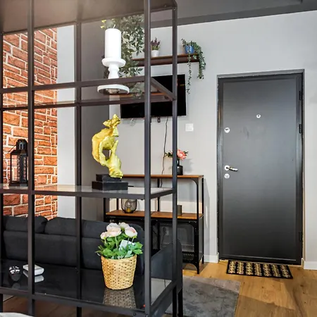 Old Town Smardan - Lively Area Apartament *